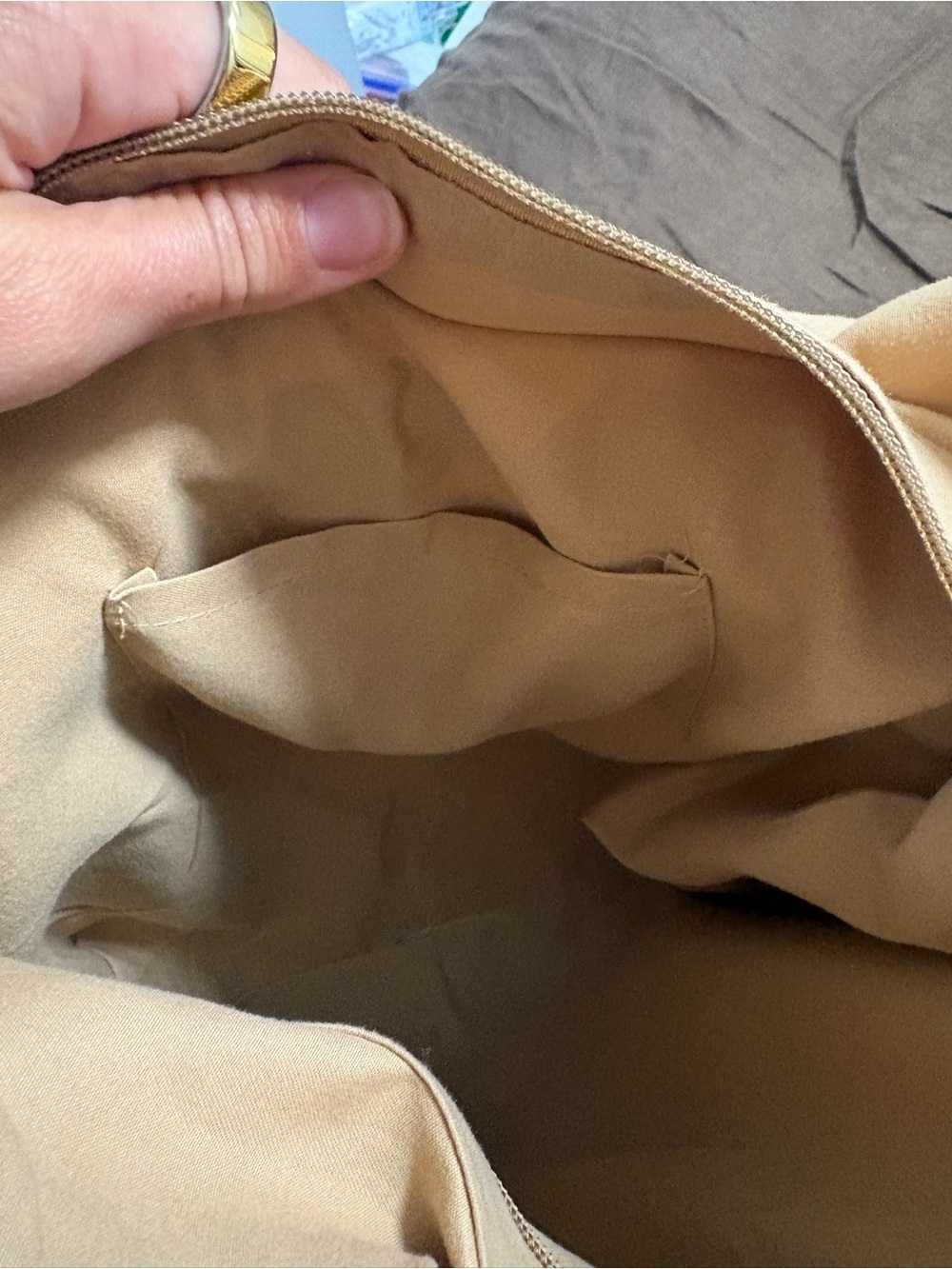 Handwoven Natural Straw Tote Bag with Double Handles - Picture 3 of 3